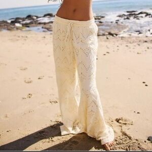 FREE PEOPLE EYELET WHITE BOHO PANTS XS